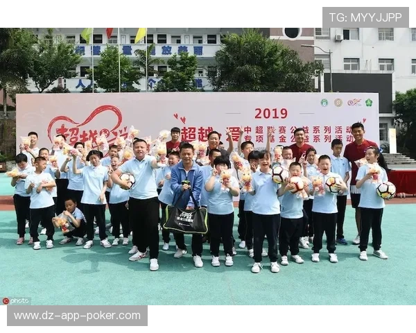 【西甲联赛·人物动态·公益》球员集体献血日，西甲募集5000单位血浆