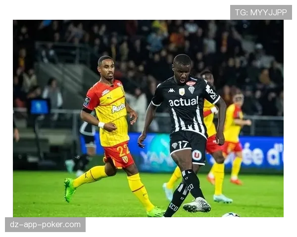 法国足球博物馆举办“法甲外援历史”特展，回顾非洲球员贡献